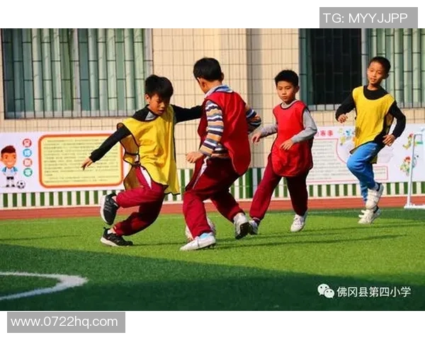 足球明星儿子童年趣事揭秘成长历程中的点滴回忆与梦想追逐